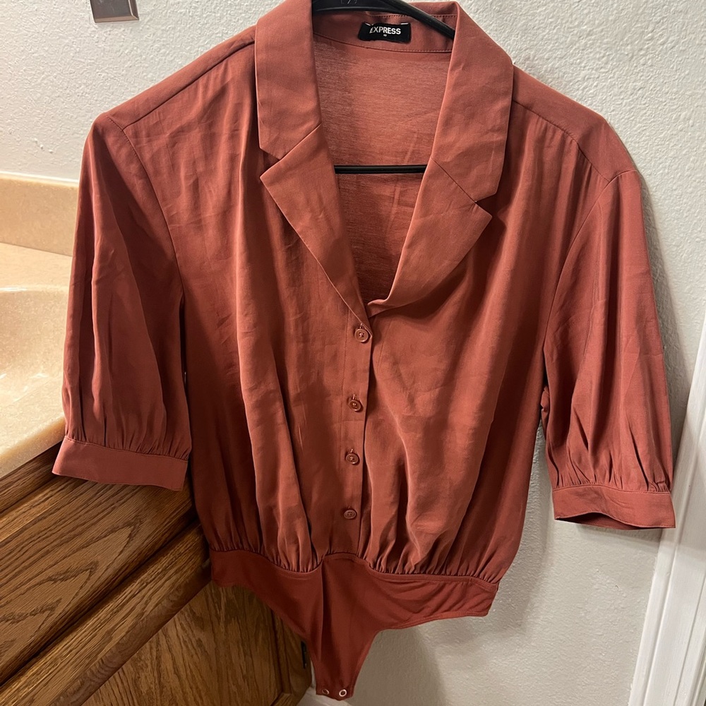 Express Women's Terracotta Button-Up Bodysuit
